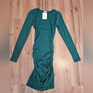NWT Michael Stars Long Sleeve Emerald Green Ruched Midi Dress